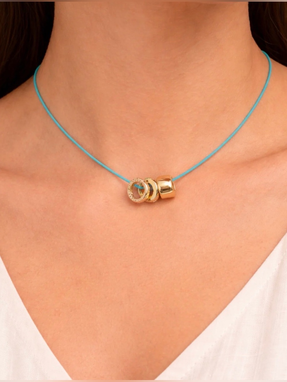Three disc necklace turquoise